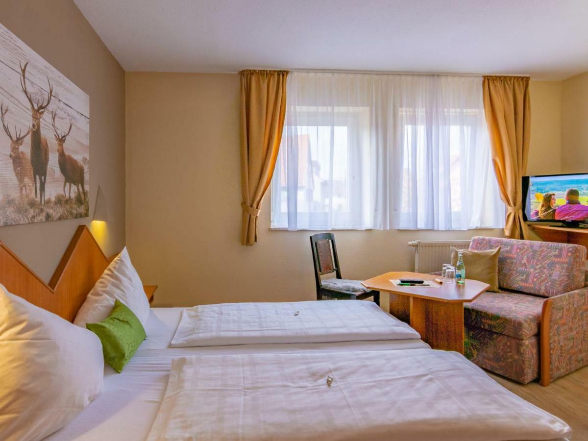Werbach Gasthaus & Hotel Drei Lilien מראה חיצוני תמונה